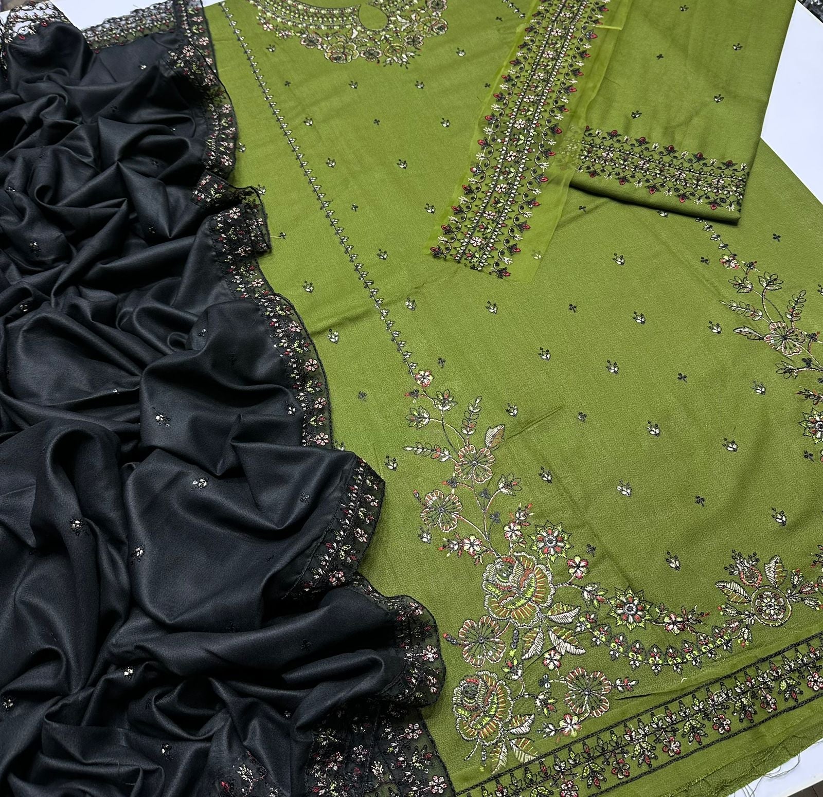 Best Quality Air jet Dhanak Fabric